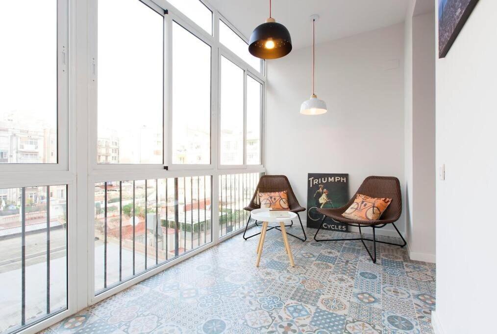 Perfectly Located 4Bed 4Bath Apartment In Eixample Apartamento Barcelona