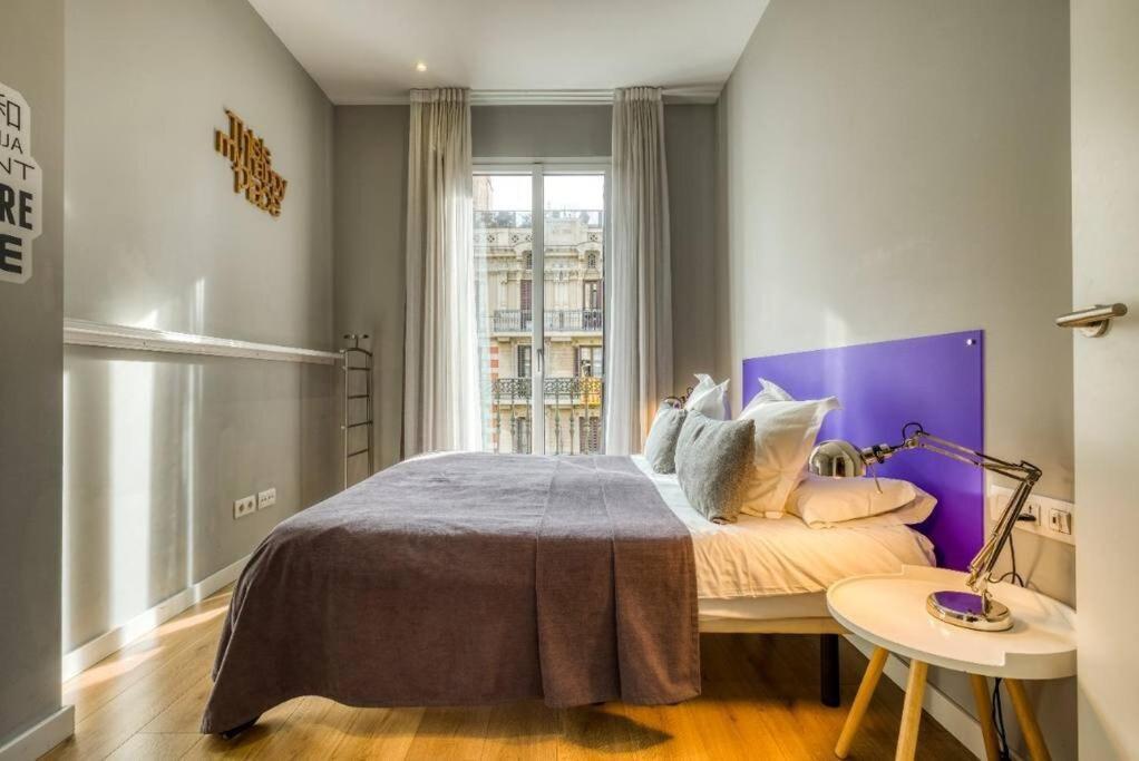 Perfectly Located 4Bed 4Bath Apartment In Eixample *