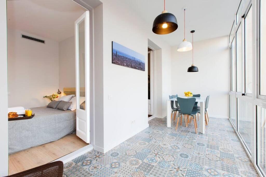 Perfectly Located 4Bed 4Bath Apartment In Eixample