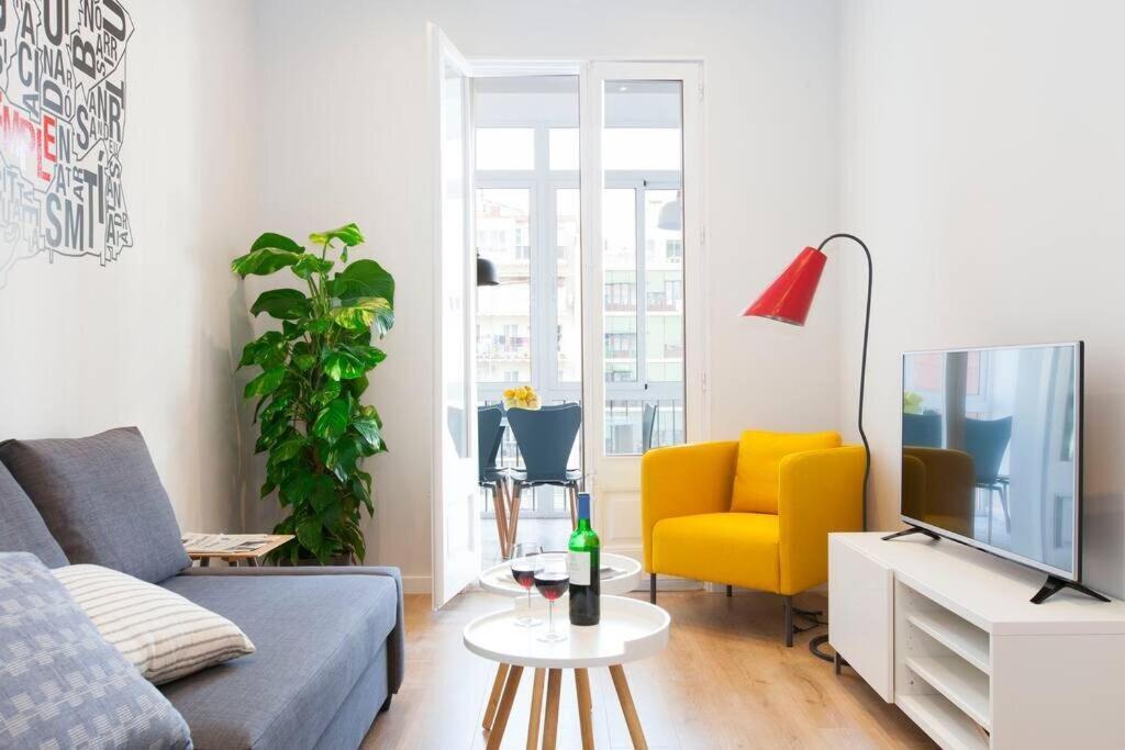 Apartament Perfectly Located 4bed 4bath In 1 2 *